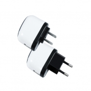 Classic style USB travel charger